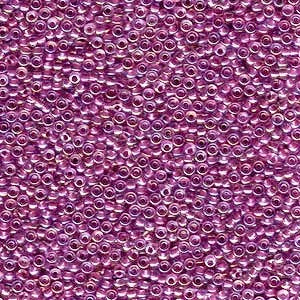 11-264 Raspberry Lined Crystal AB 13.5-14 grammes